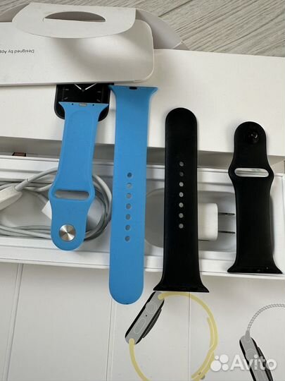 Часы Apple Watch Series 5 44 mm