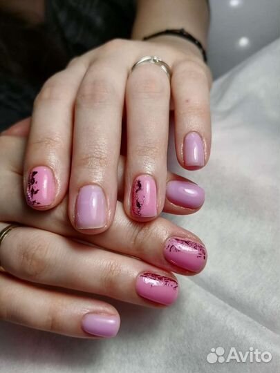 Модель на маникюр и Педикюр(без обработки стоп)