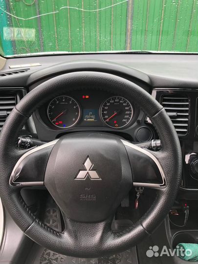 Mitsubishi Outlander 2.0 CVT, 2012, 202 403 км