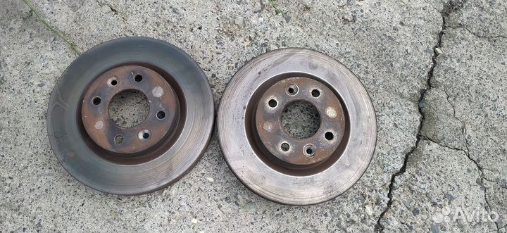 Диск тормозной передний