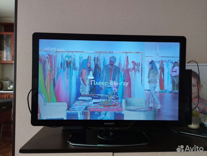 ЖК телевизор Philips 32 дюйма