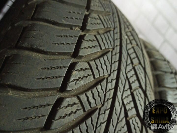 Goodyear UltraGrip 8 205/60 R16