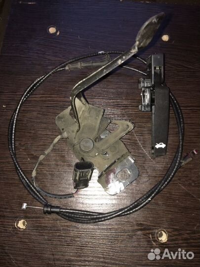 Замок капота Опель Мокка