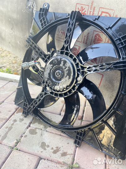 Диффузор радиатора