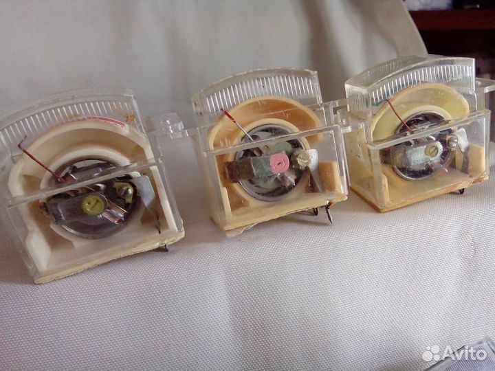 Индикаторы стрелочные, 5 шт, 1978,1981,1991 года