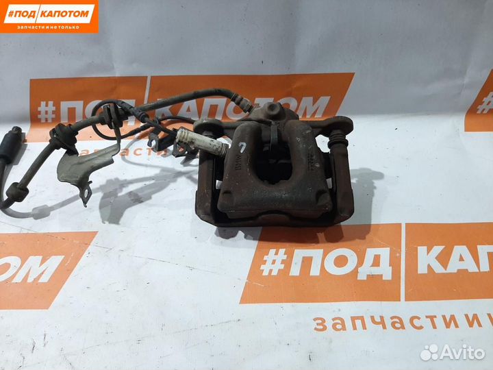 Суппорт тормозной передний левый BMW 1 E87 2007