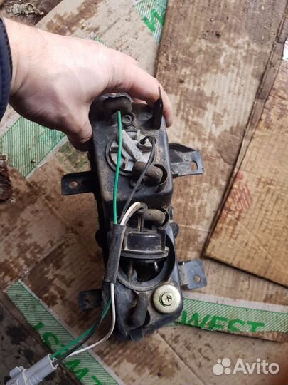 Противотуманая фара geely emgrand ec