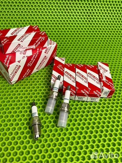 Свечи зажигания Toyota Оригинал
