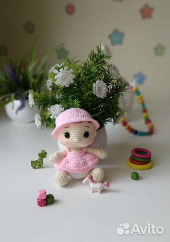 Вязаные игрушки кукла