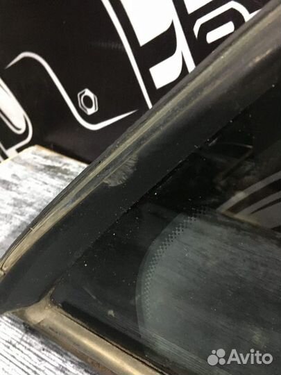 Форточки задние в сборе Mercedes-Benz W140