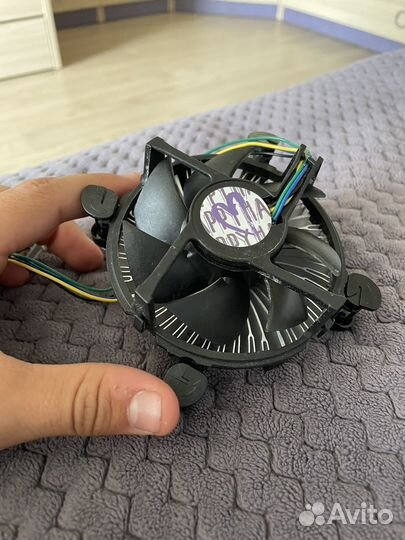 Кулер процеccорный intel