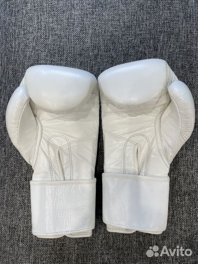 Боксерские перчатки шлем бандаж ultimatum boxing