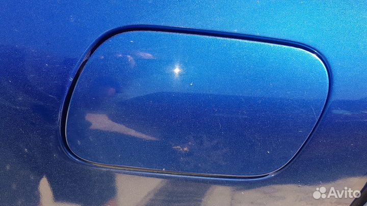 Лючок бензобака на Volkswagen Touareg