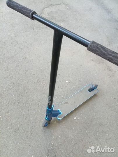 Трюковой самокат