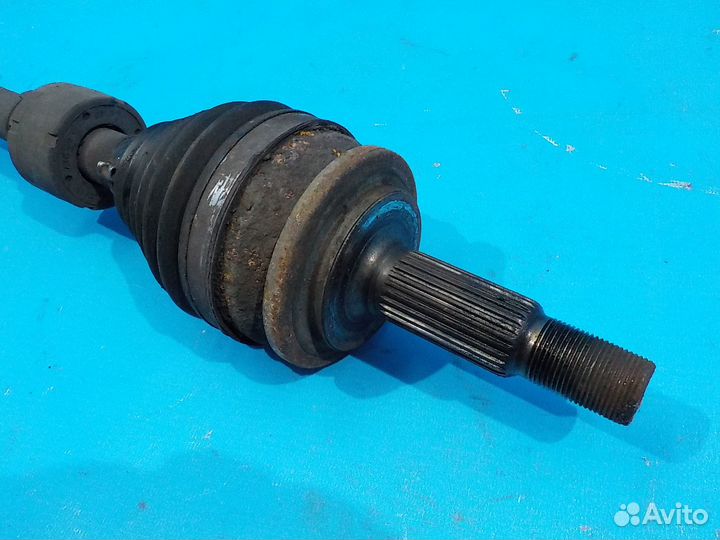 Привод колеса передний левый toyota Avensis 3 (T27