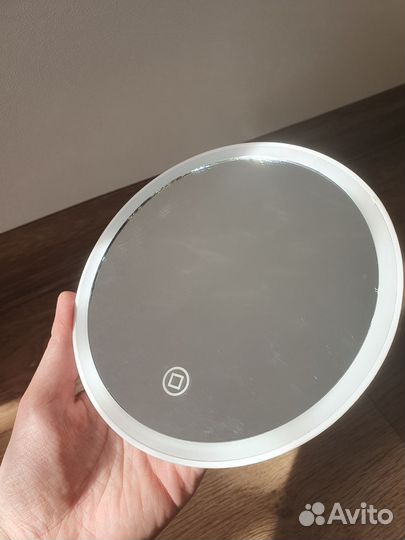 Зеркало настольное с подсветкой для макияжа