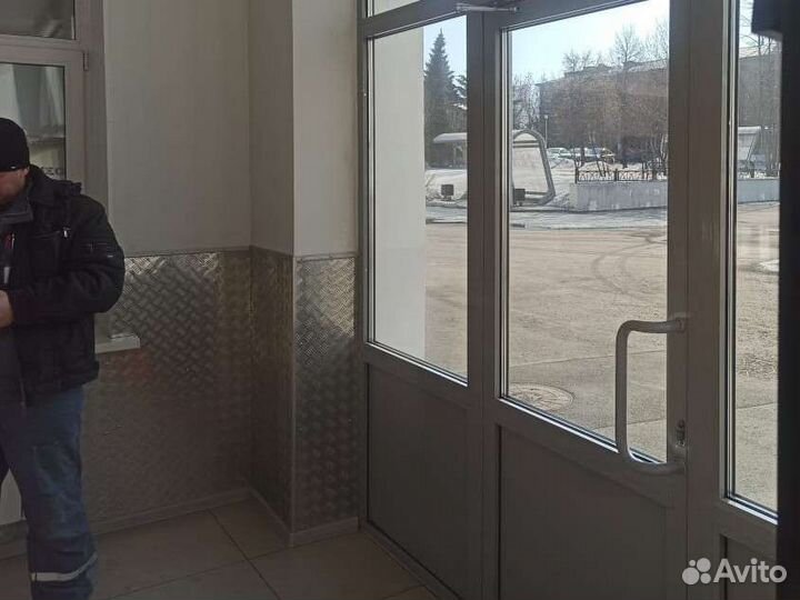 Регулировка, установка окон и откосов