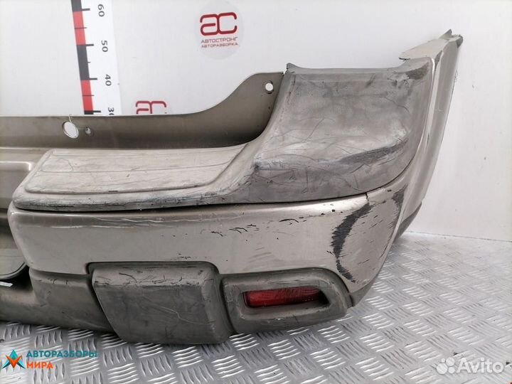 Бампер задний Chevrolet TrailBlazer 2003 89045604
