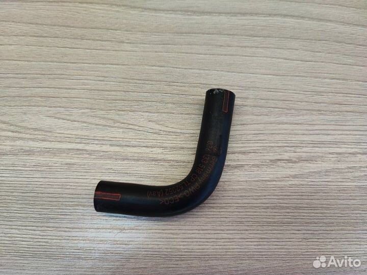 Трубка картерных газов Volkswagen Polo