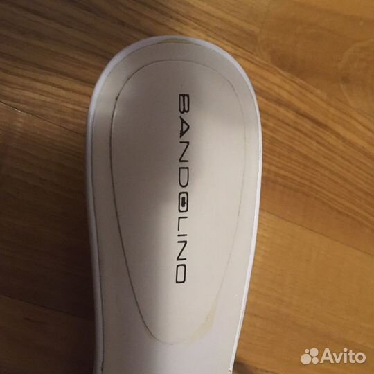 Босоножки Bandolino