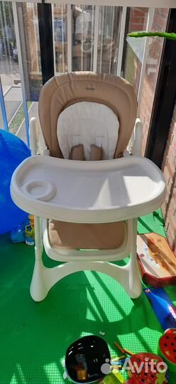 Стульчик для кормления tommy