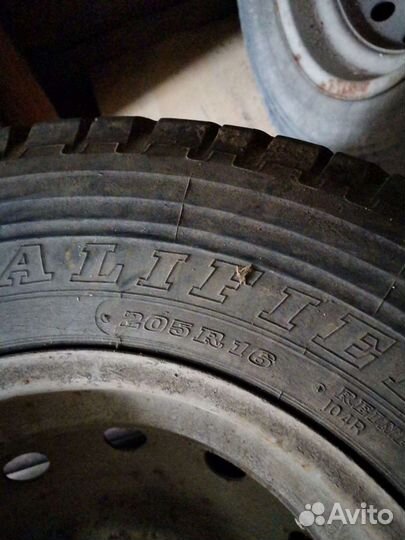 Dunlop DSX-2 205 R16