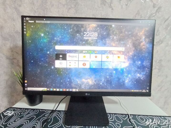 Монитор LG 24MP400