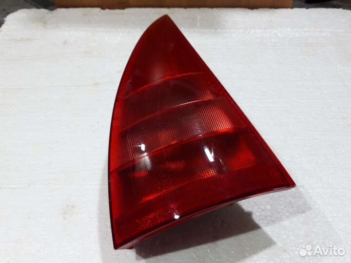 Фонарь задний правый Ситроен С3