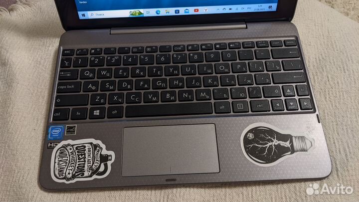 Нетбук asus T101H