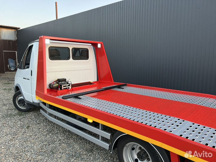 Эвакуаторная платформа с документами