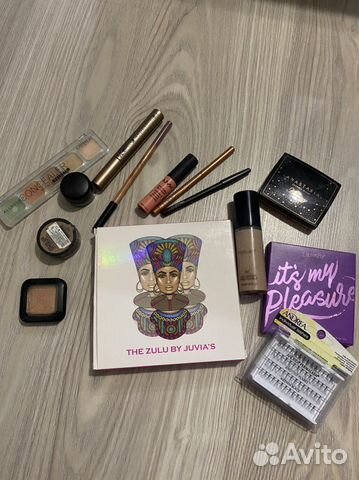 Набор косметики для визажиста