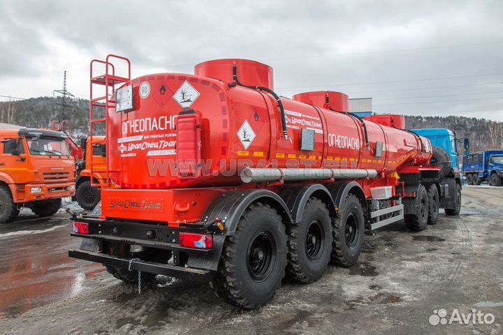 Полуприцеп бензовоз УралСпецТранс ППЦ 26-32-3Н УСТ 9465, 2023