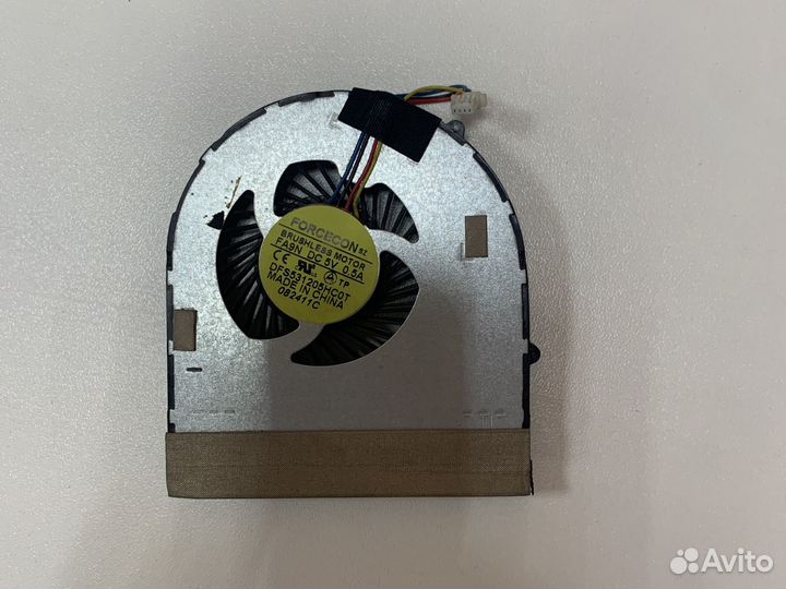 Кулер Lenovo Z570