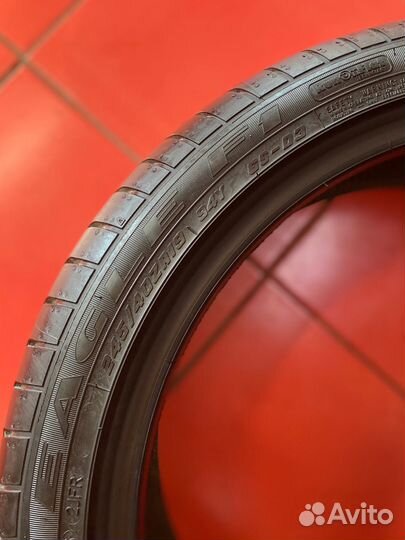 Goodyear Eagle F1 GS-D3 245/40 R19 и 285/35 R19