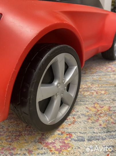Детский автомобиль каталка audi