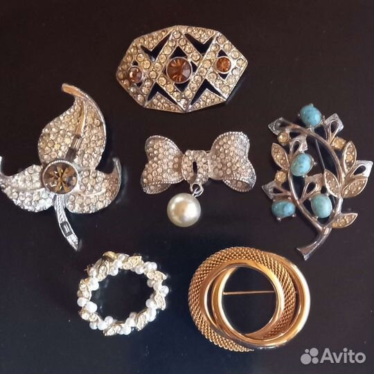 Брошь Чехословакия винтаж