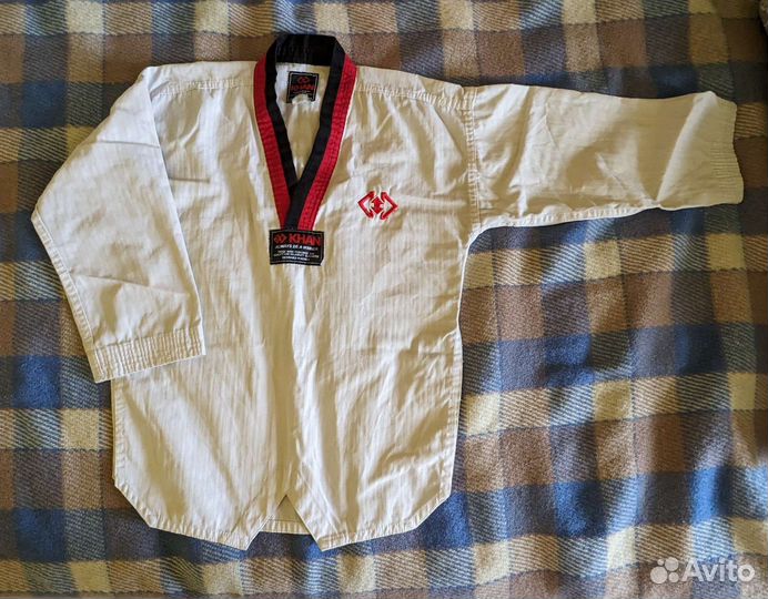 Добок для тхэквондо 140 рост и степки 38 р