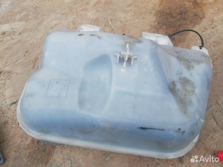 Бачок омывающей жидкости для бмв е39 BMW e39