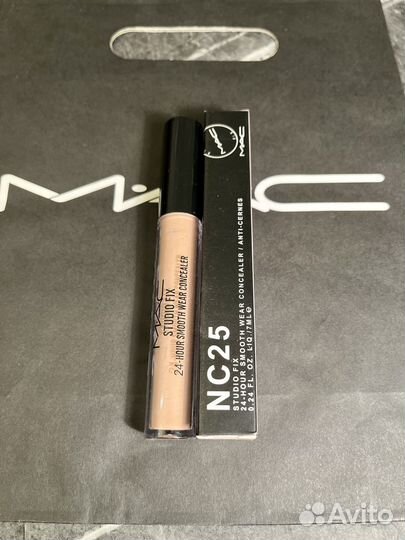 Корректор для лица mac