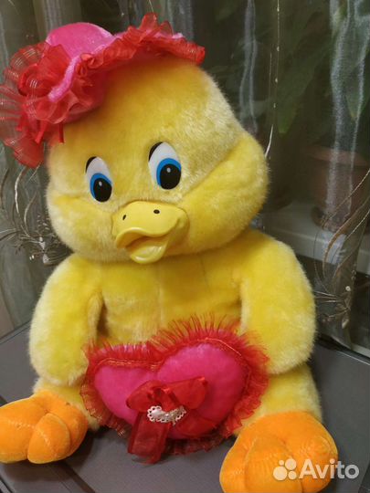 Большая мягкая игрушка цыпленок