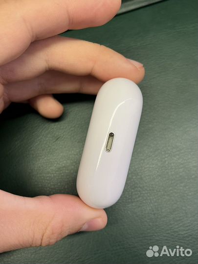 Зарядный кейс для Airpods Pro б.у