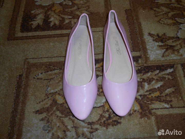 Одежда и обувь для девушек