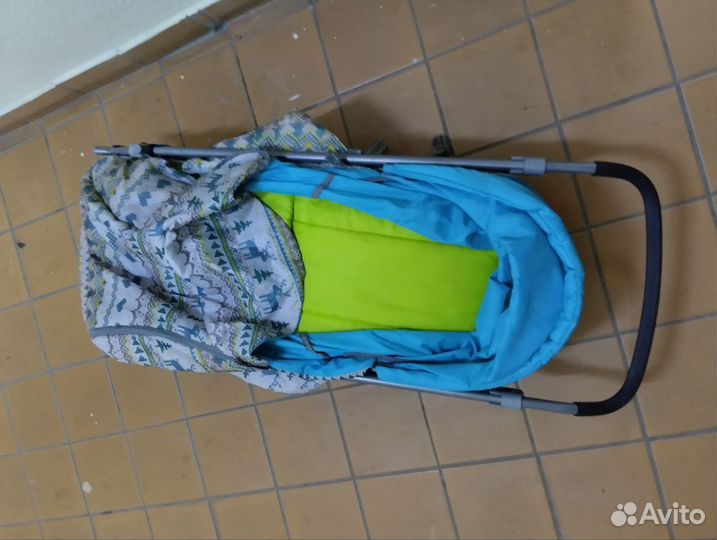 Детские зимние санки на колесах