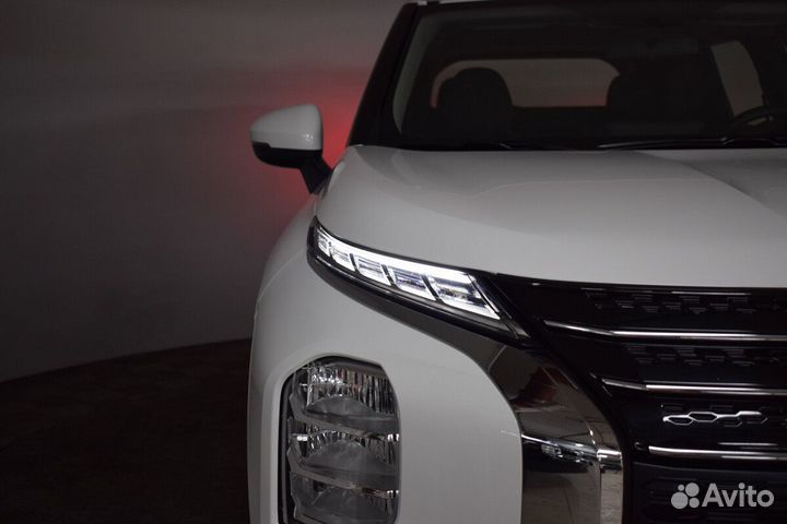 Mitsubishi Outlander 2.5 CVT, 2023