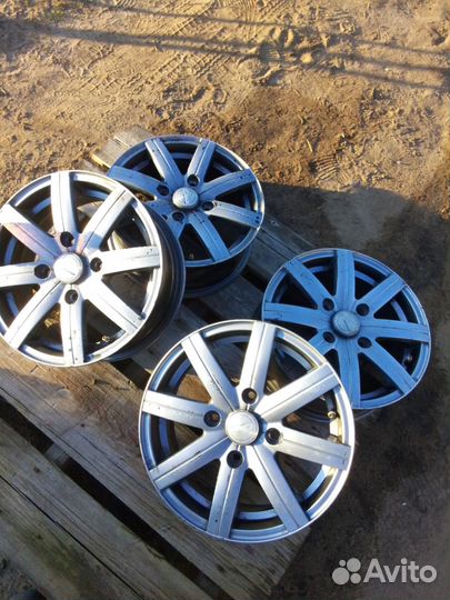 Литые диски r14