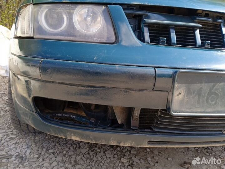 Бампер передний Volkswagen Passat B5