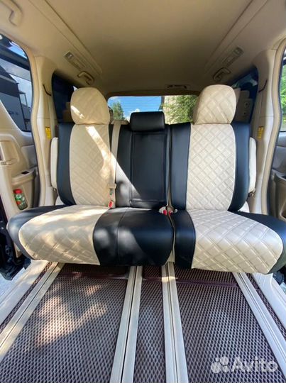 Чехлы Toyota Alphard 20