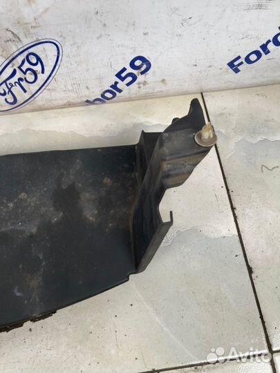 Дефлектор радиатора Lexus Is250 XE20 2006