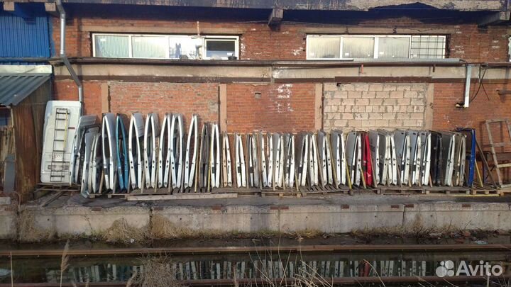 Задняя дверь Форд Транзит 2000-2023