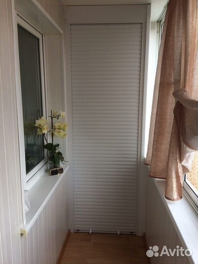 Шкаф с рольставнями на балкон на заказ с гарантией